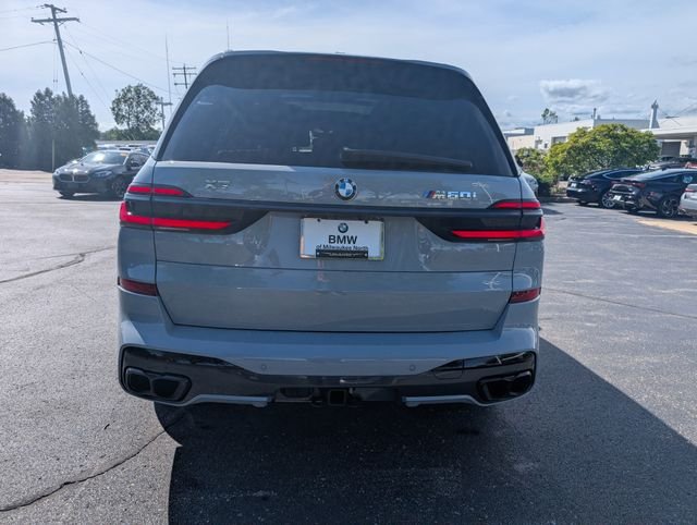 Used 2025 Gray Metallic BMW M60i image 4
