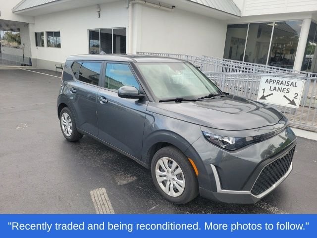2023 Kia Soul 2.0L LX IVT's photo