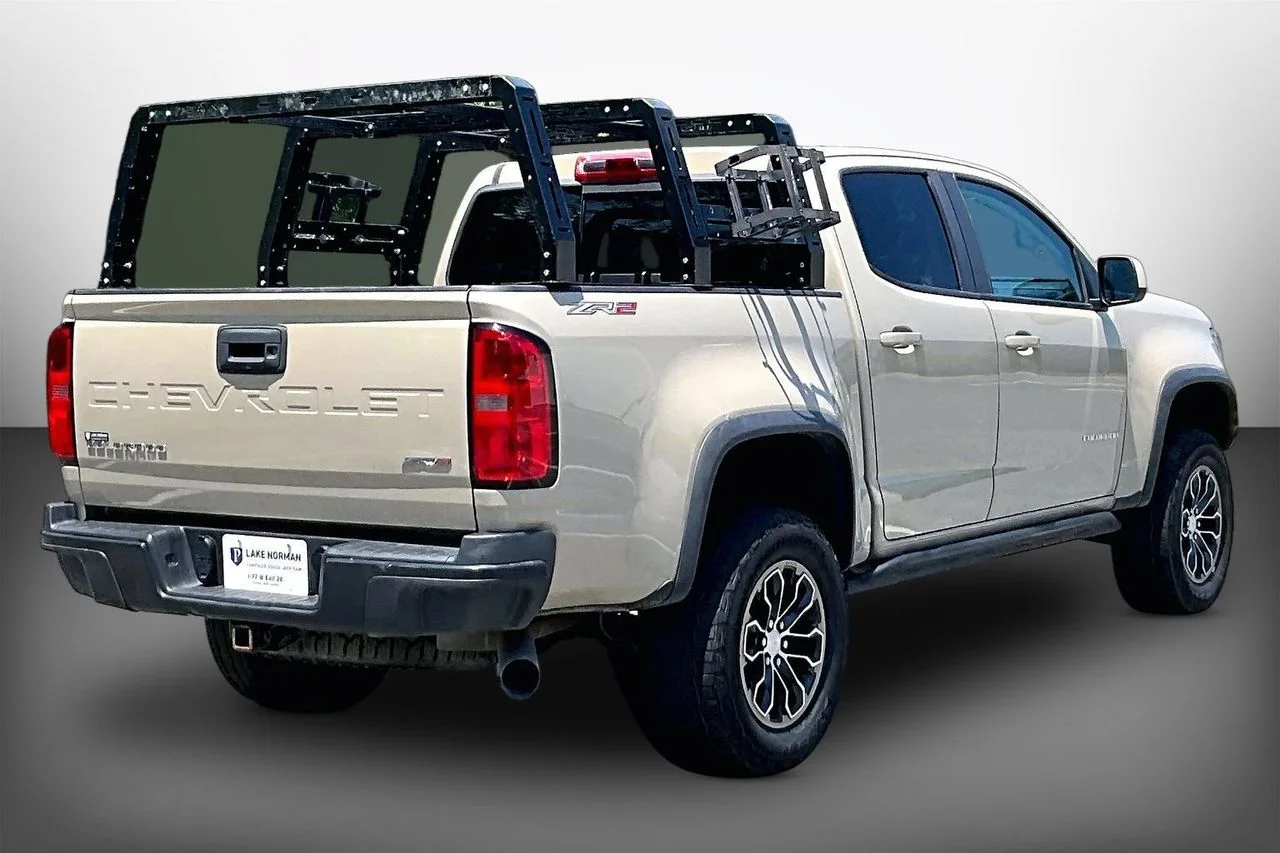 Used 2021  Chevrolet ZR2 image 8