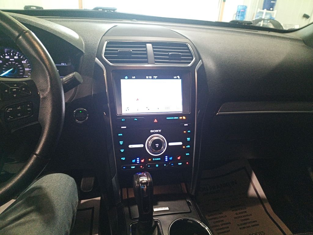 Used 2019 White Ford Sport image 20