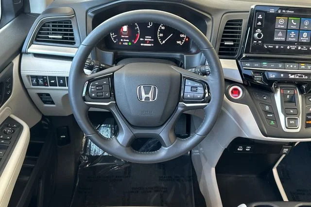 Used 2026  Honda EX-L image 17