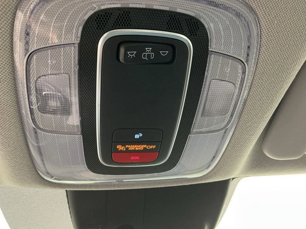Certified Used 2024 Blue Hyundai SEL image 20
