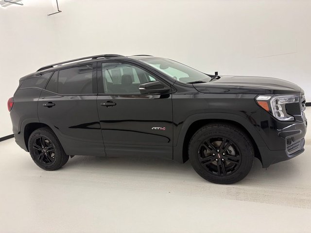 2022 GMC Terrain AT4