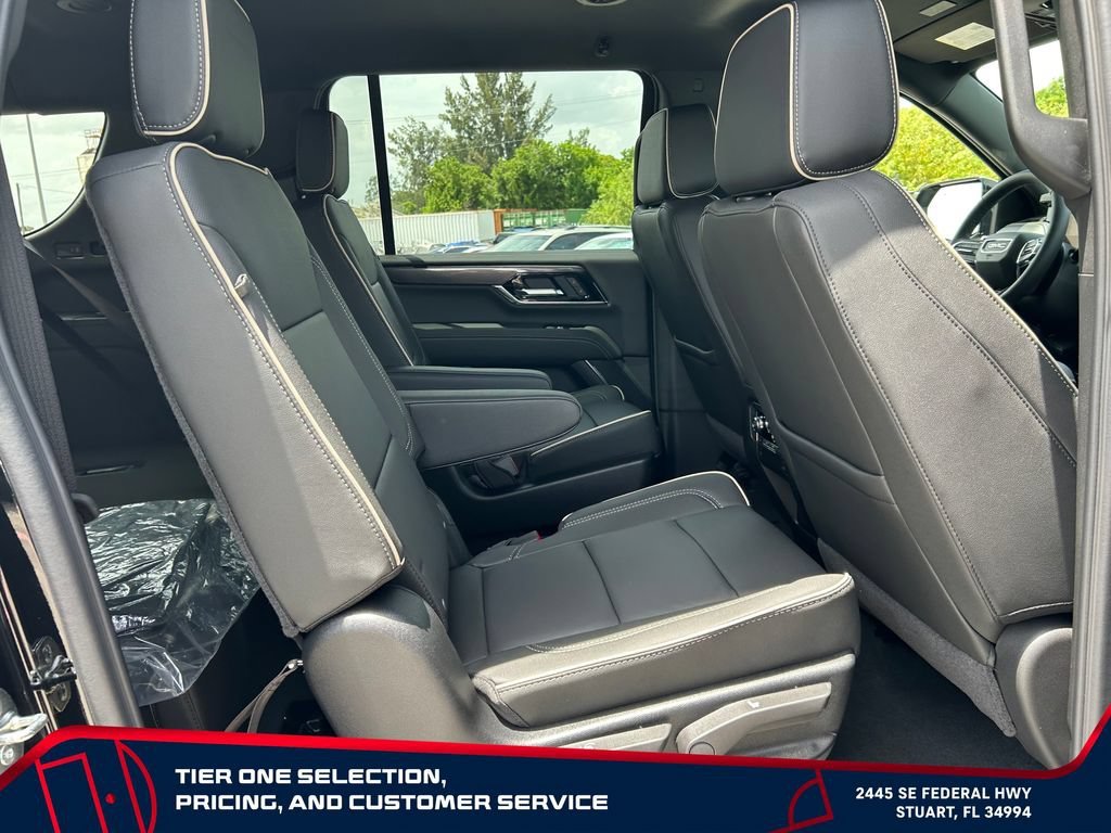 New 2026 Onyx Black GMC Elevation image 18