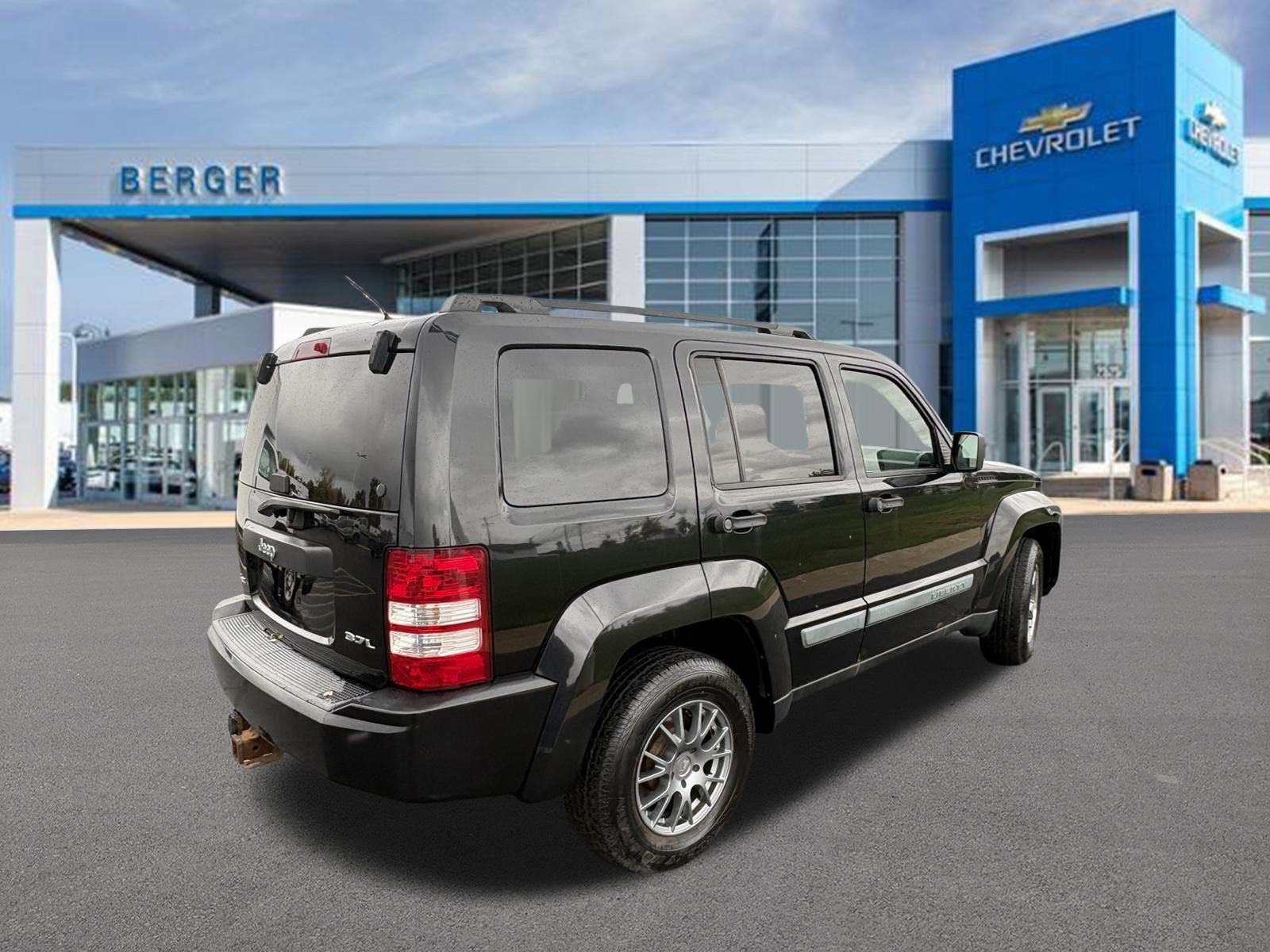 Used 2008 Jeep Liberty Sport with VIN 1J8GN28KX8W193308 for sale in Grand Rapids, MI