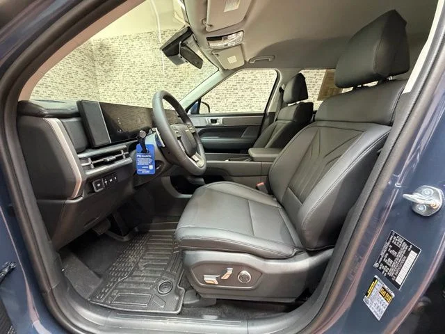Used 2026 Atlantis Blue Hyundai SEL image 18