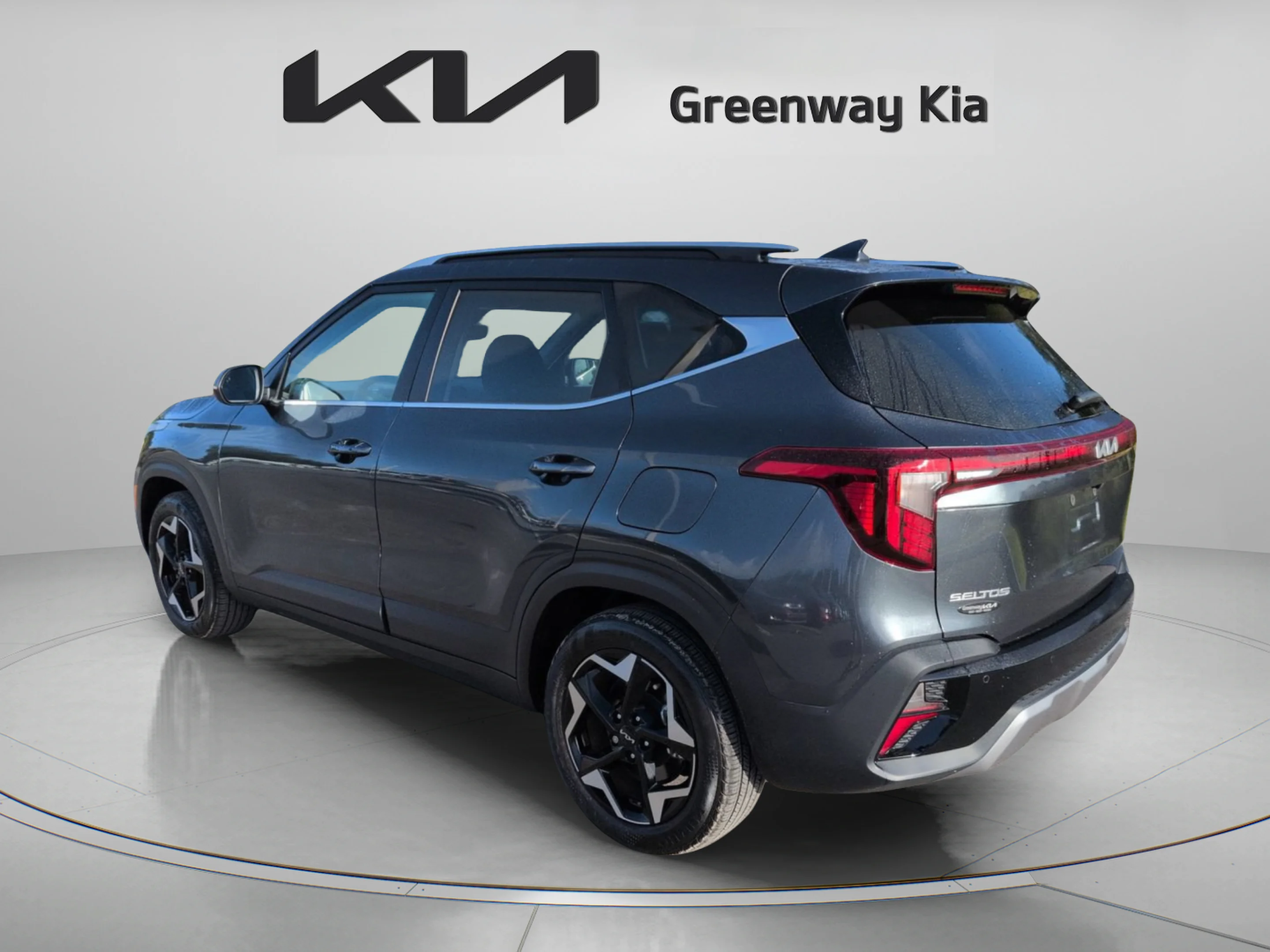 Certified Used 2025 Gravity Gray Kia EX image 6
