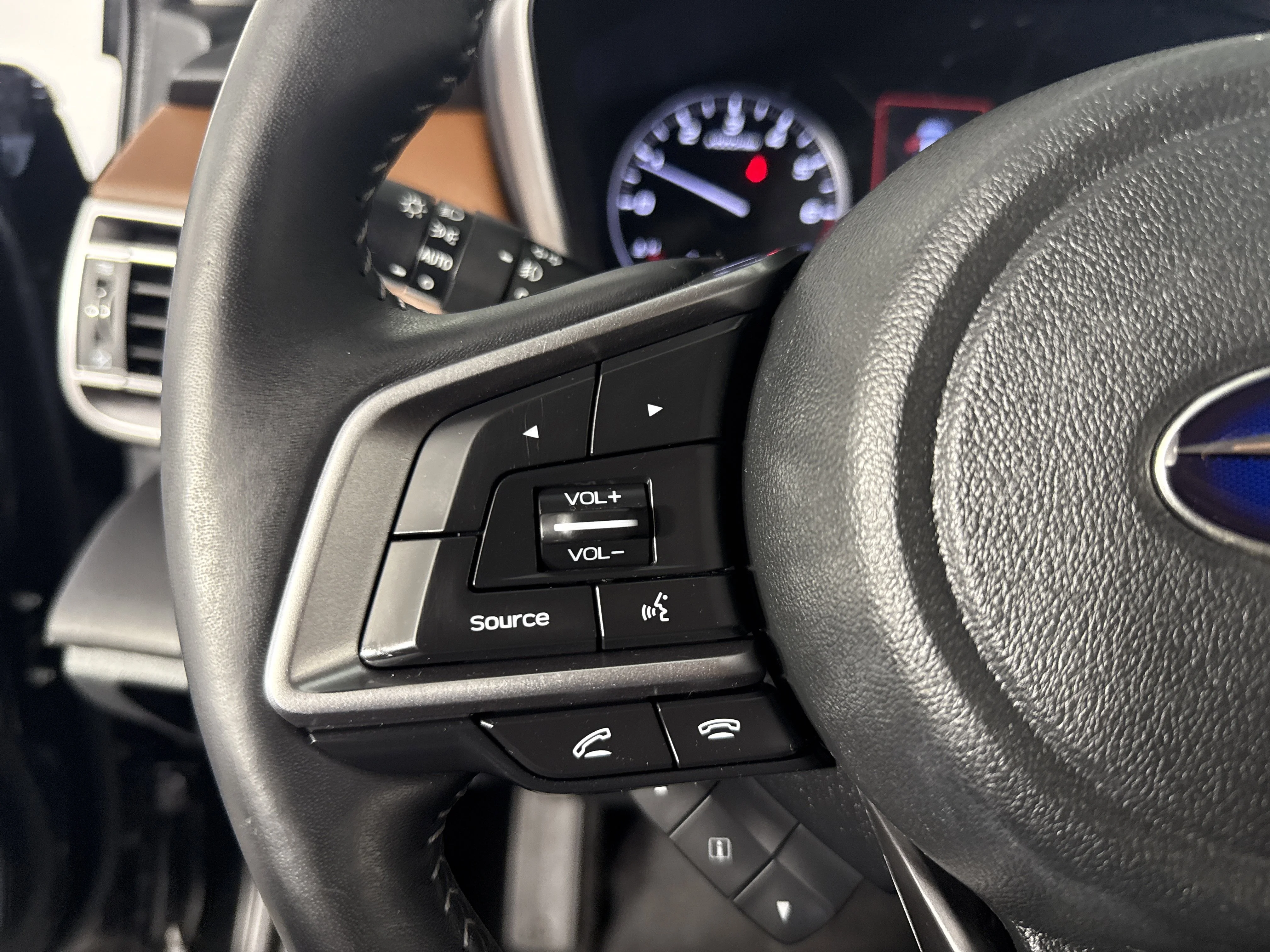 Used 2021 Crystal Black Silica Subaru Touring XT image 54