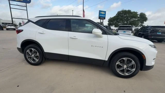 2023 Chevrolet Blazer 2LT - Photo 9
