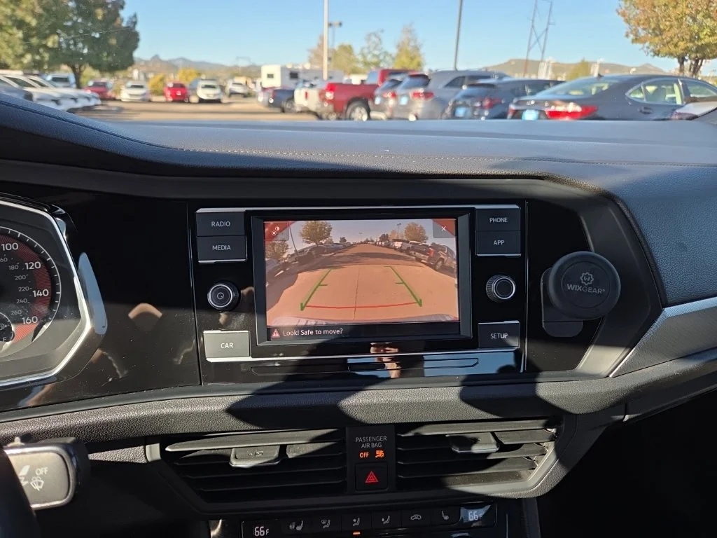 Used 2019 Orange Volkswagen R-Line image 37