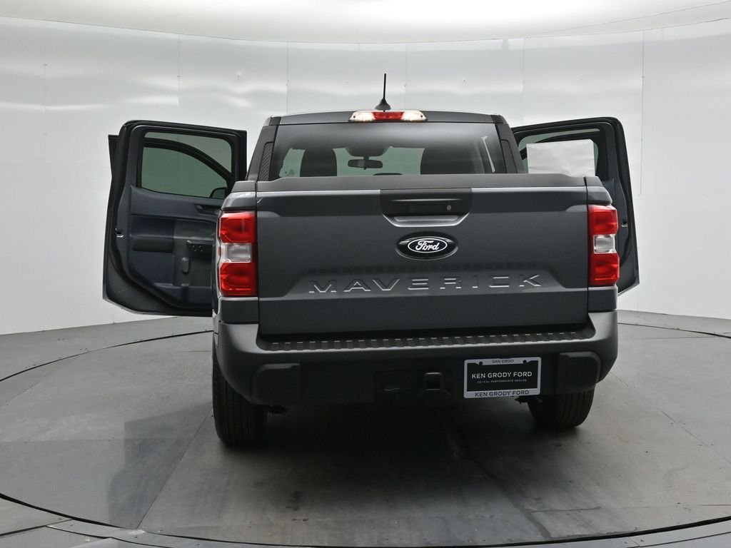 New 2026 Carbonized Gray Metallic Ford XL image 29