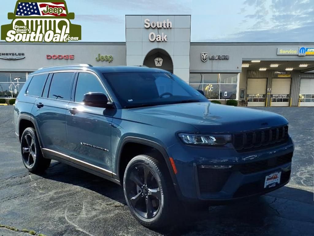 New 2026 Steel Blue Exterior Paint Jeep Limited image 1