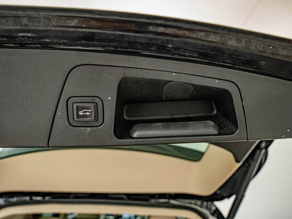 Used 2017 Ebony Twilight Metallic Buick Preferred image 39