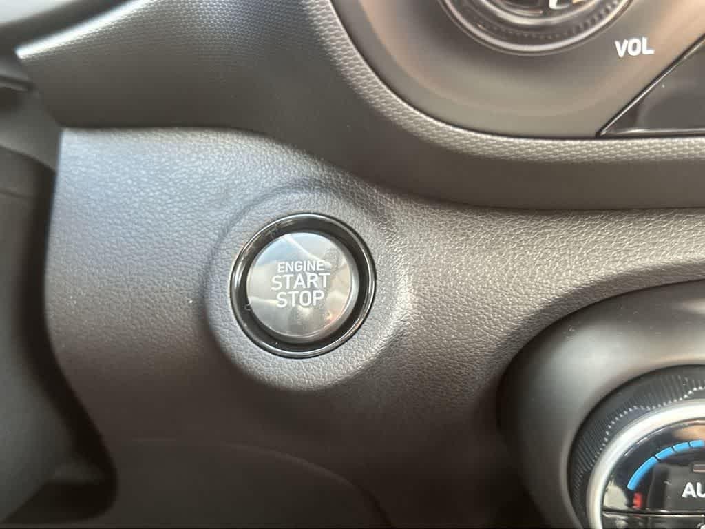 2026 Hyundai Venue SEL - Photo 22