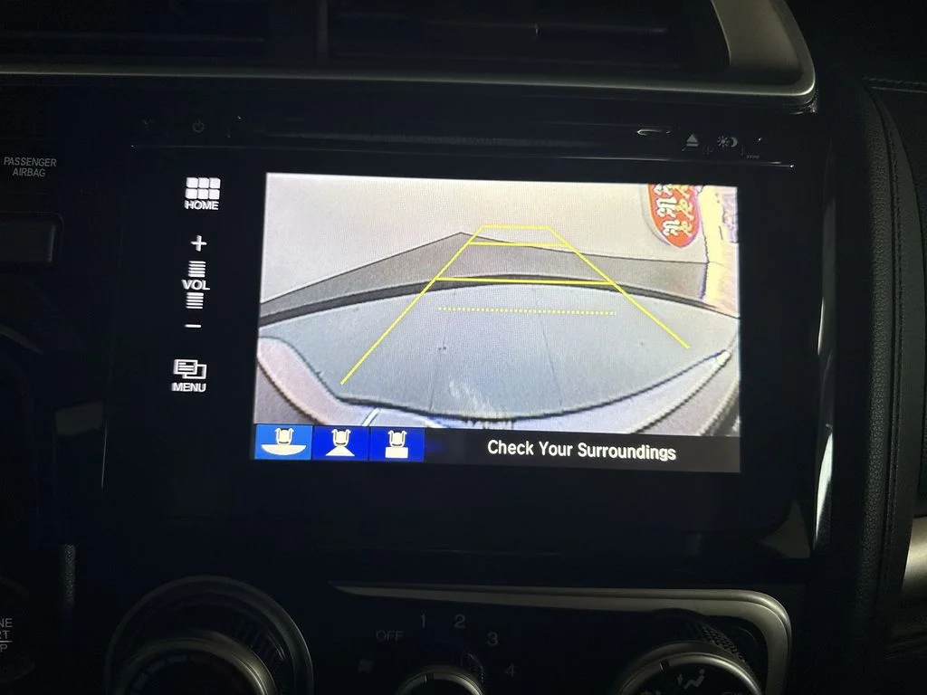 Used 2017 Lunar Silver Metallic Honda EX-L image 28