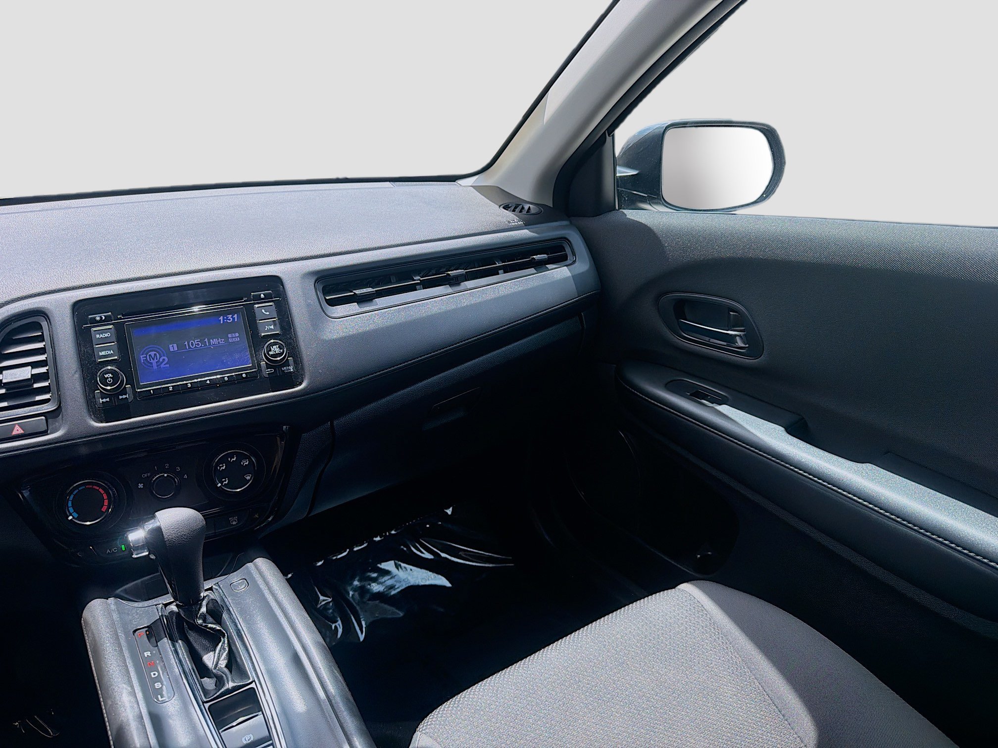 Used 2022 Modern Steel Metallic Honda LX image 21