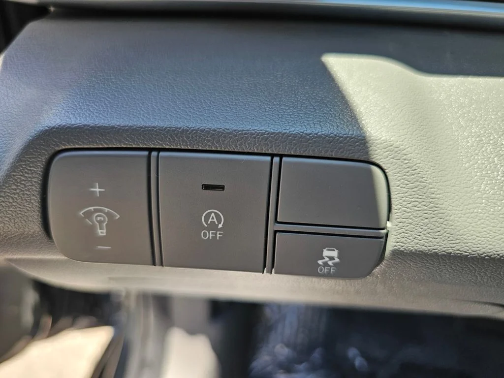 Used 2025 Gray Hyundai SE image 23