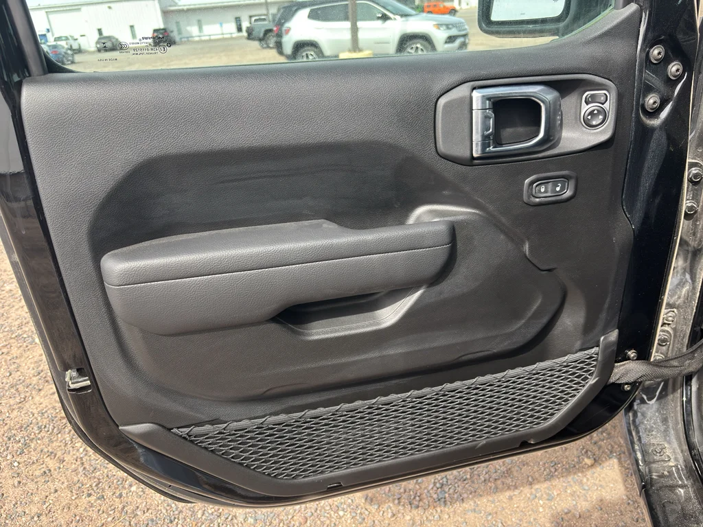 2025 Jeep Wrangler 4-Door Sport S - Photo 18