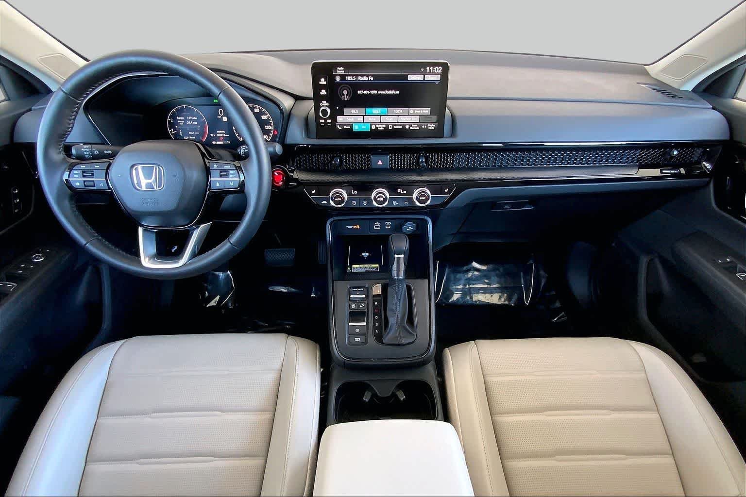 Used 2025 Crystal Black Pearl Honda EX-L image 27