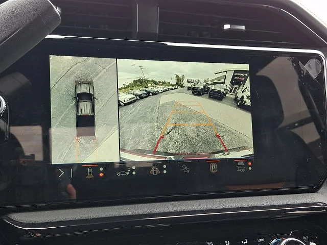 Used 2024 Red GMC AT4 image 19