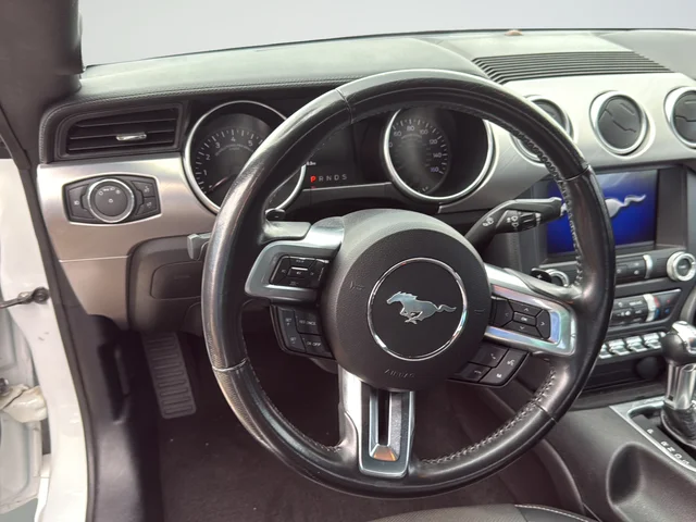 Used 2019 White Ford GT Premium image 12