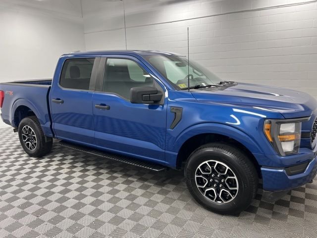 Used 2023 Atlas Blue Metallic Ford XL image 4