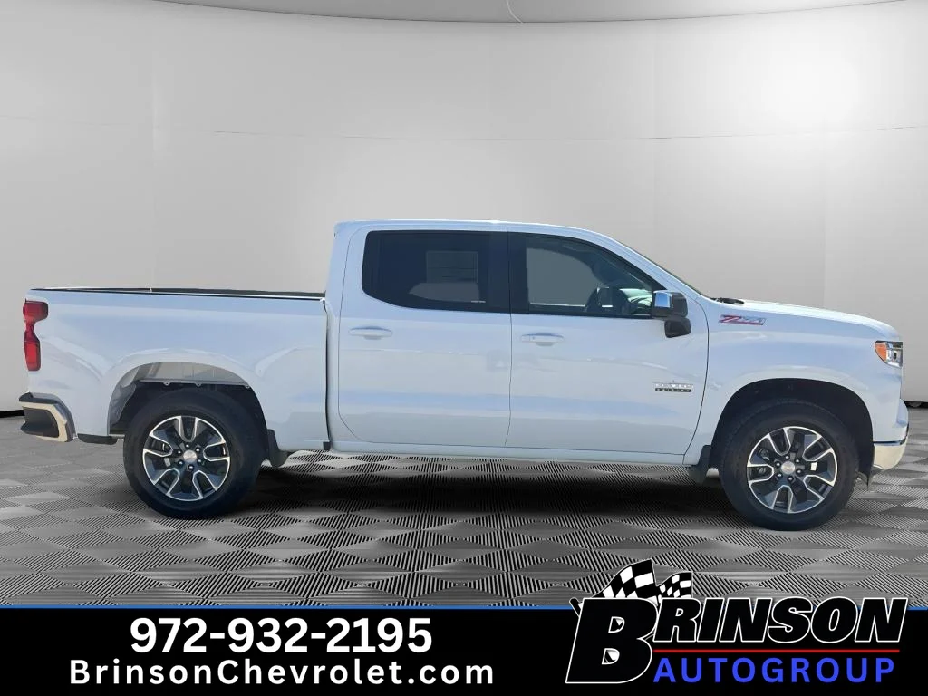 New 2026 Summit White Chevrolet LT image 5