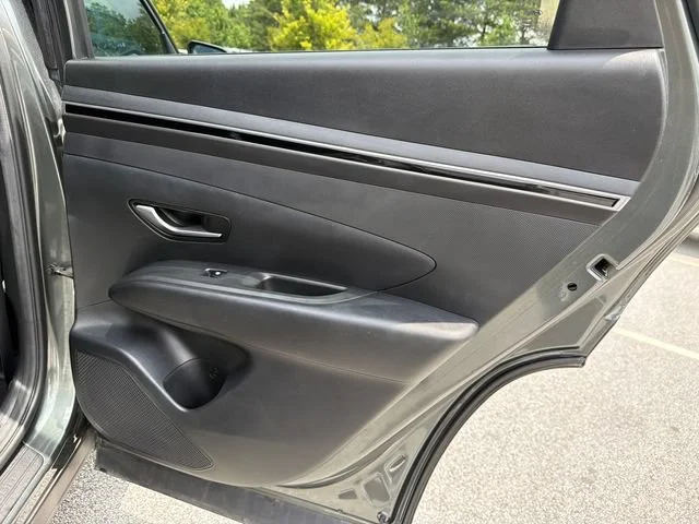 Used 2022 Gray Hyundai SEL image 16