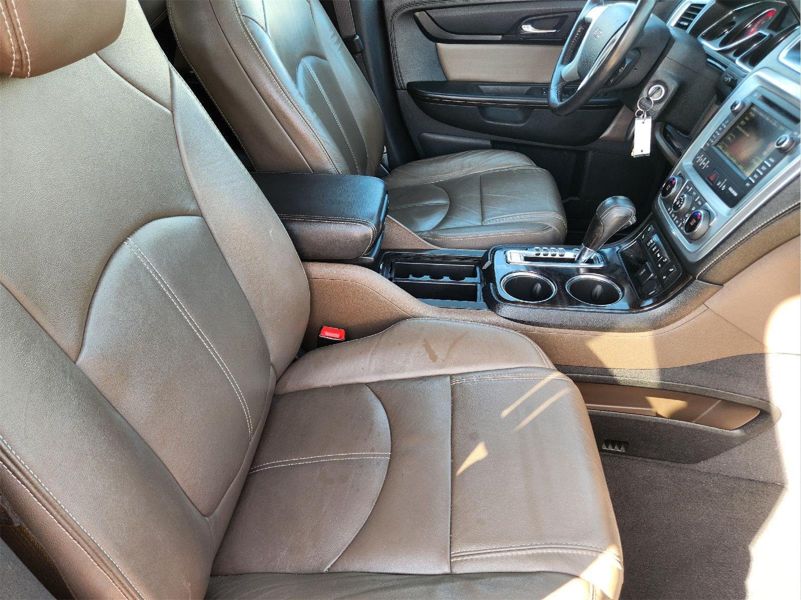 Used 2017 Crimson Red Tintcoat GMC Limited image 12