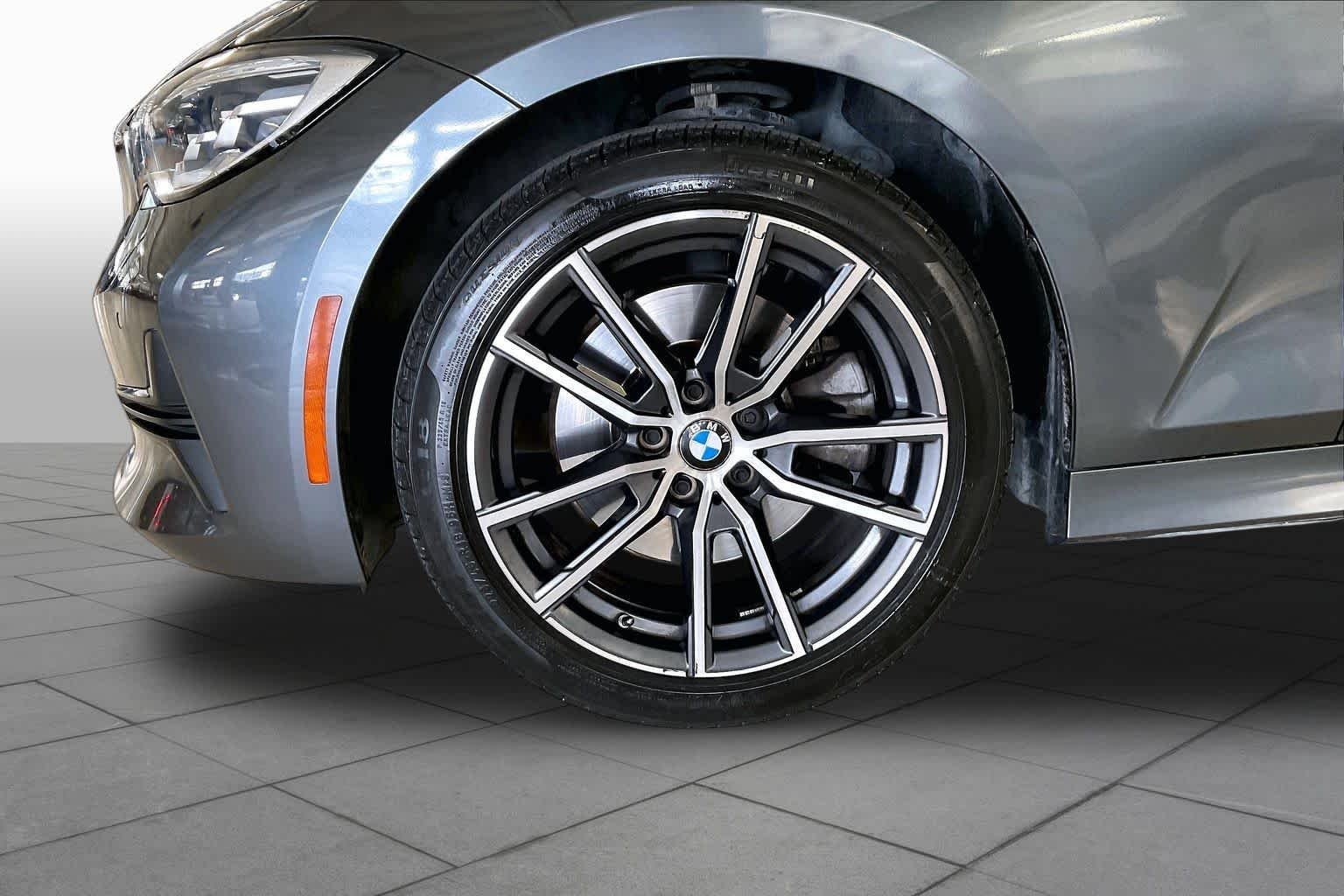 Used 2022 Mineral Grey Metallic BMW 330i image 10