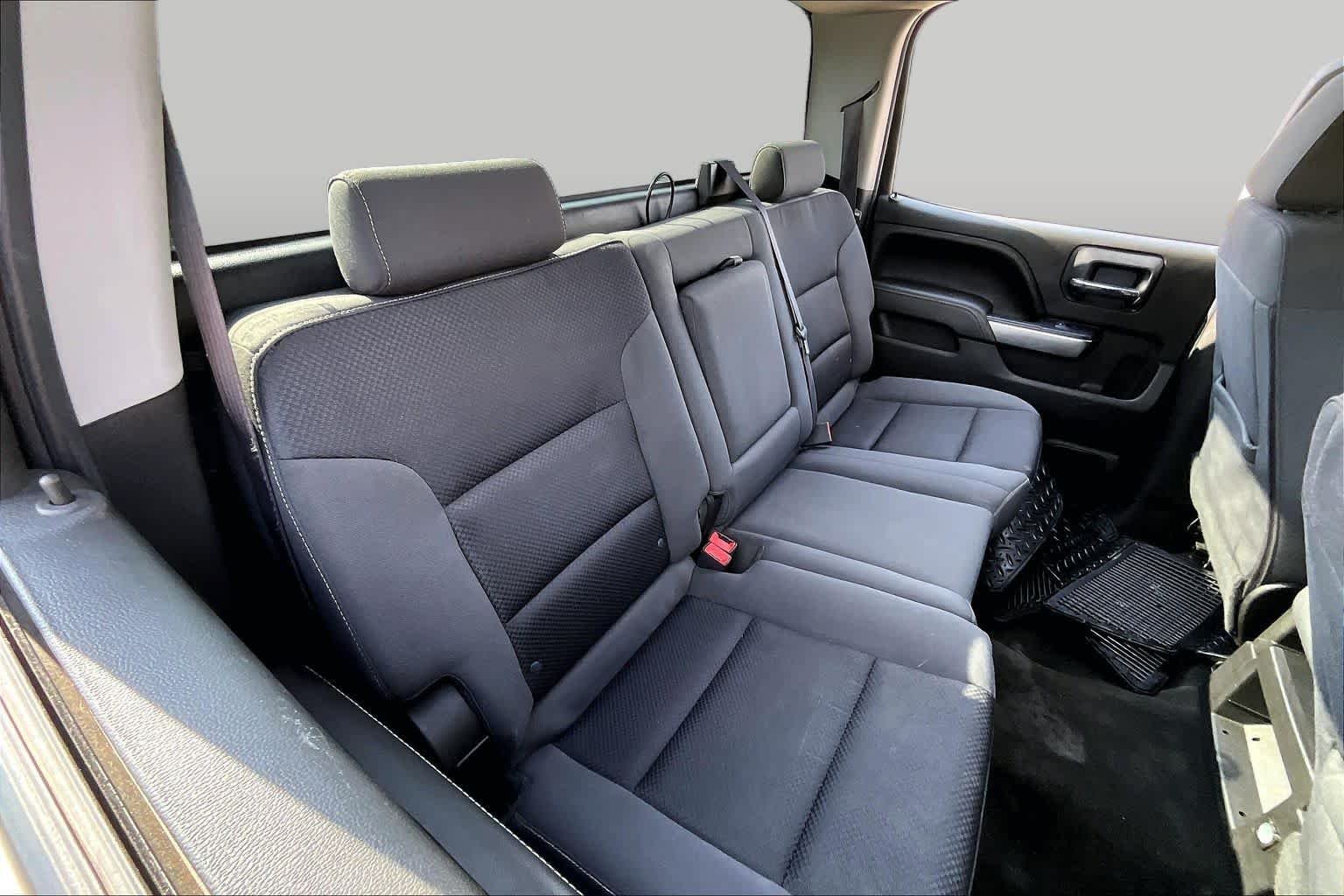 Used 2017 Summit White Chevrolet LT image 20