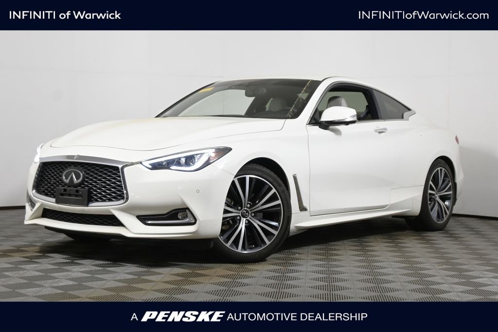Certified Used 2022 White INFINITI LUXE image 1