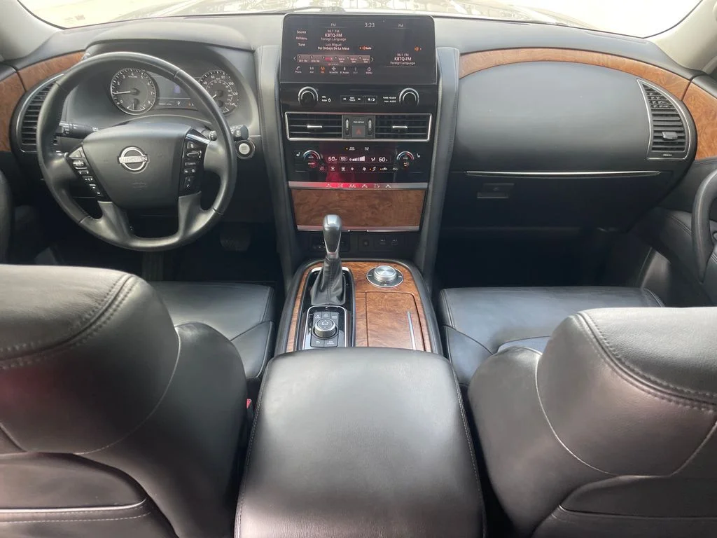 Certified Used 2022 Gray Nissan SL image 9