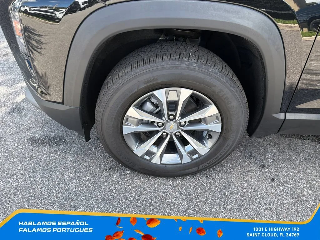 2027 Chevrolet Equinox LT - Photo 10