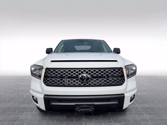 Used 2020 White Toyota SR5 image 2