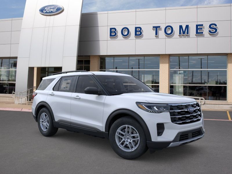 New 2026 Space White Metallic Ford Active image 8