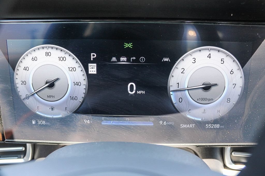 Used 2024 White Hyundai SEL image 22