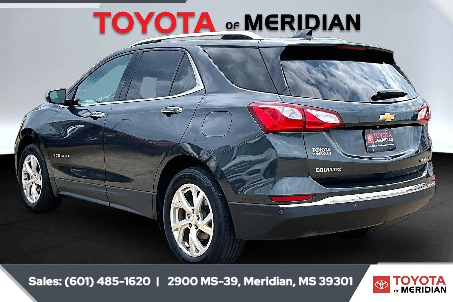 Used 2019 Chevrolet Equinox Premier with VIN 2GNAXNEV6K6270692 for sale in Meridian, MS