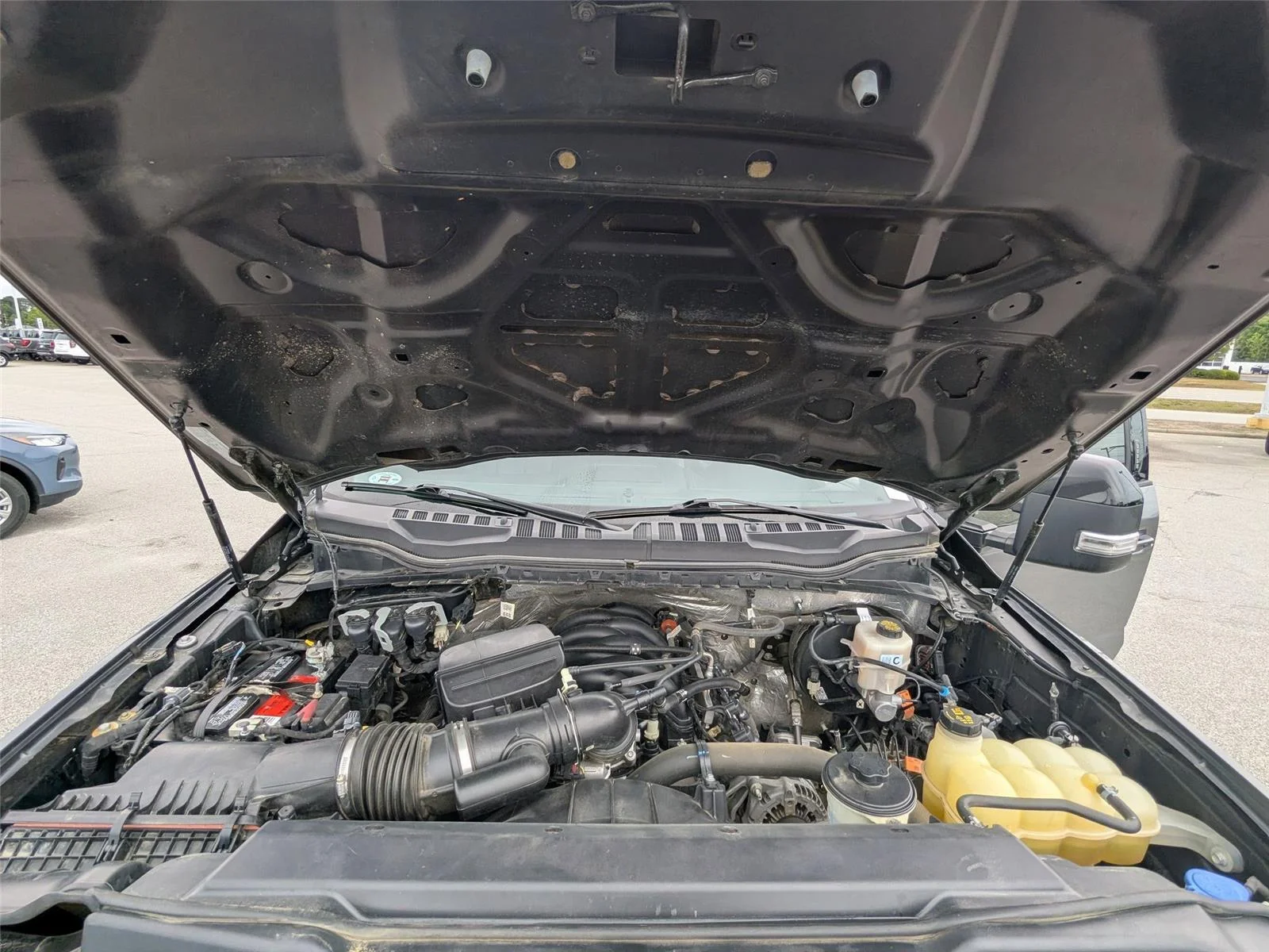 Used 2021 Carbonized Gray Metallic Ford LARIAT image 34