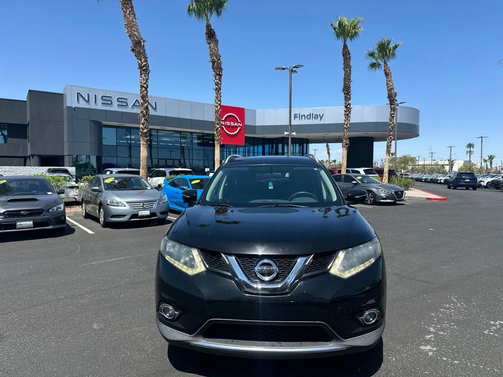 Used 2014 Black Nissan SL image 2