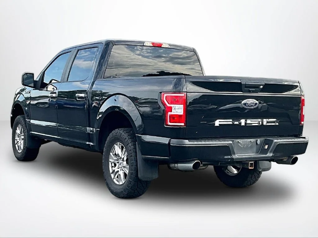 Used 2020 Black Ford XL image 12