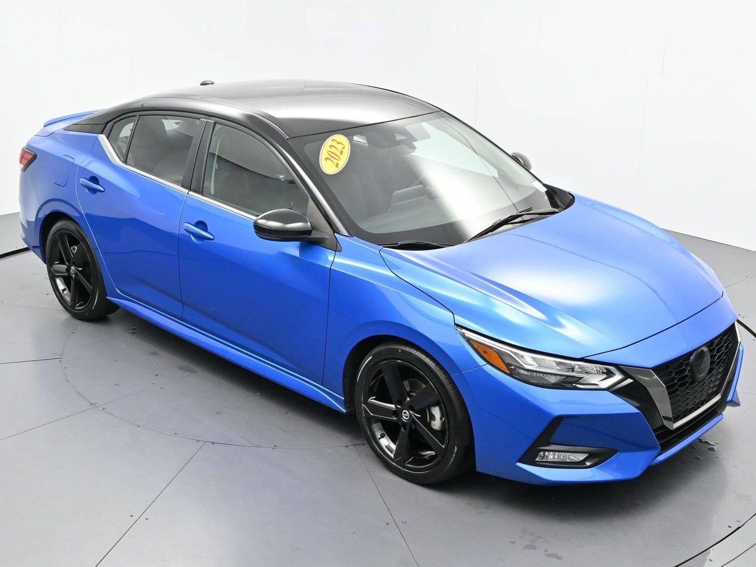 Used 2023 Electric Blue Metallic/Super Black Nissan SR image 30