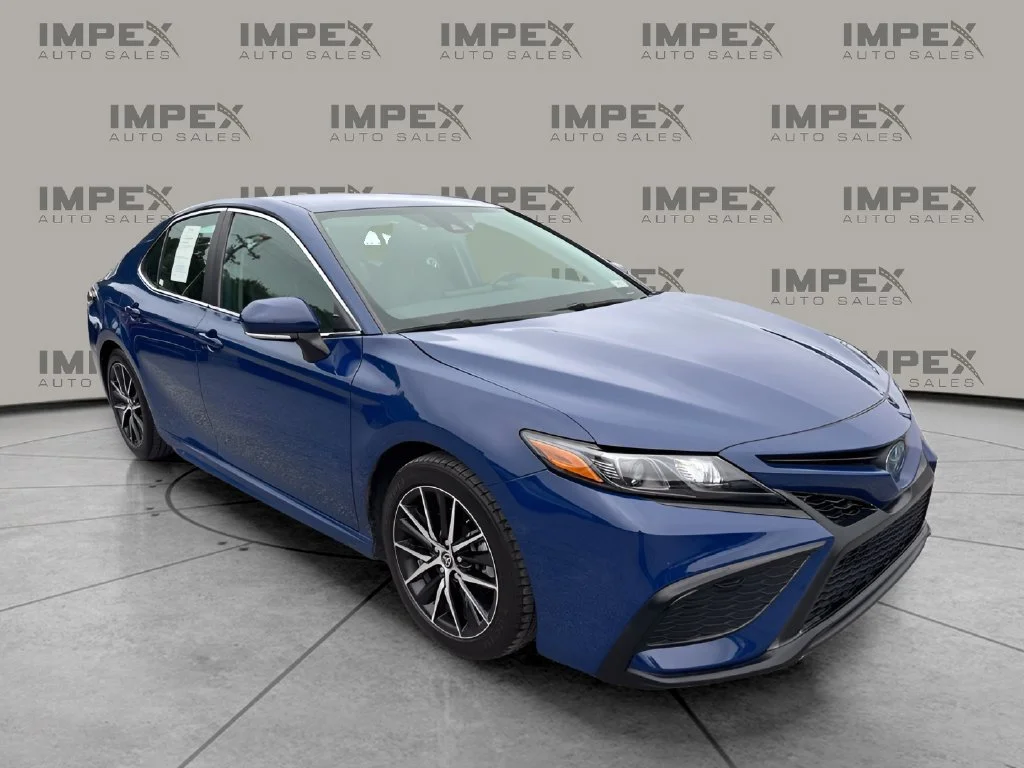 Used 2023 Blue Toyota SE image 7