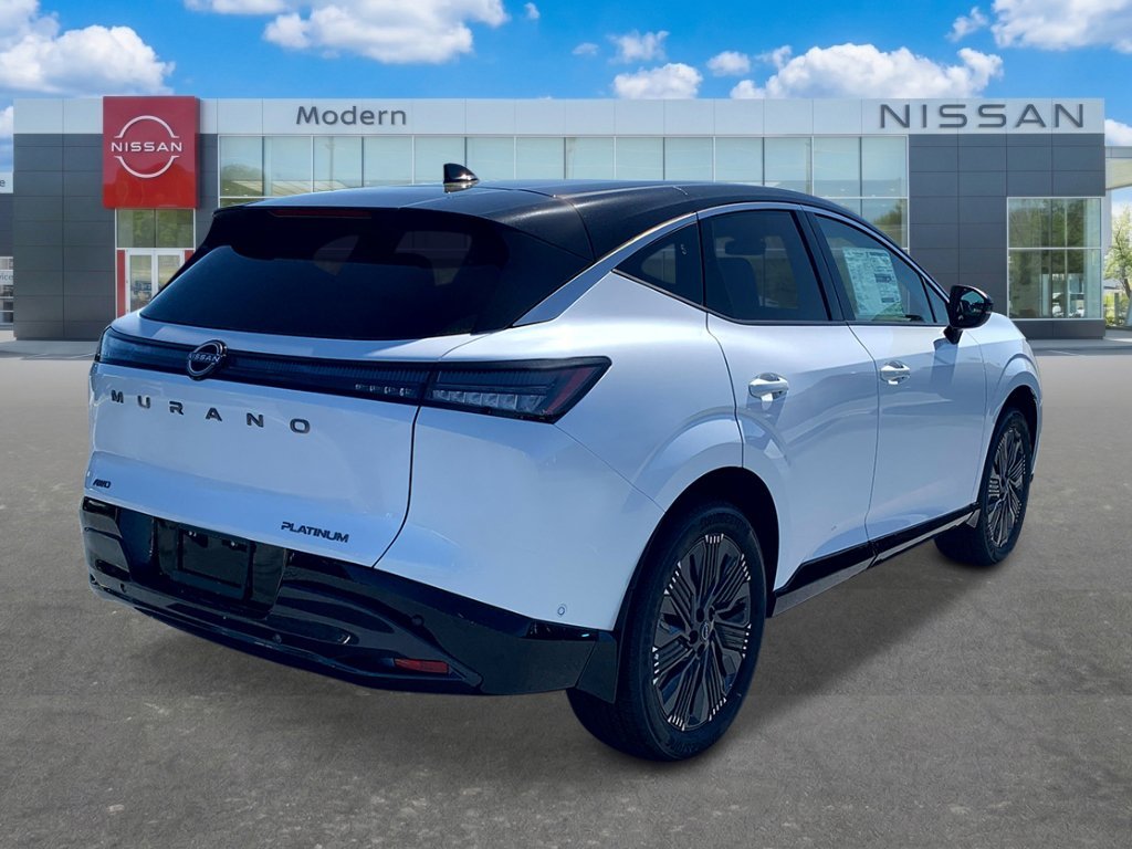 New 2026 Everest White Pearl TriCoat / Super Black Two-tone Nissan Platinum image 4