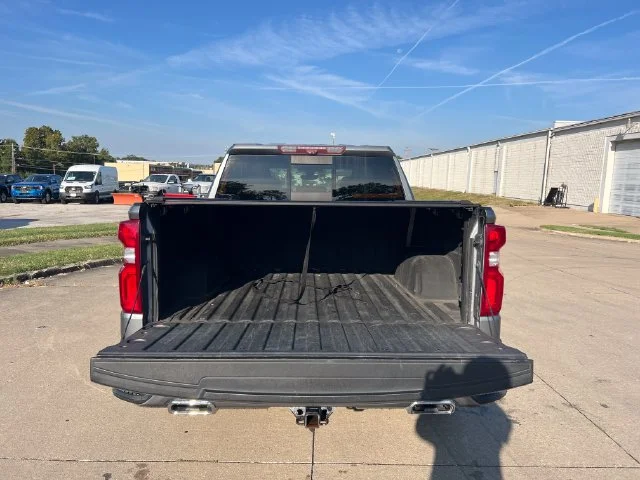 Used 2020 Gray Chevrolet High Country image 6