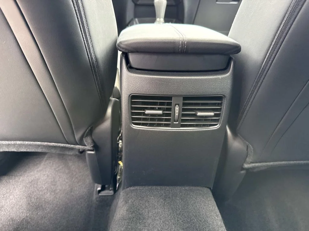 Certified Used 2024 White Mazda 2.5 S Preferred Package image 23