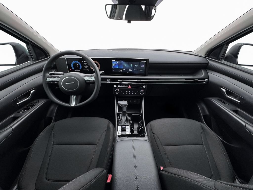 New 2026 Shimmering Silver Hyundai SEL image 13