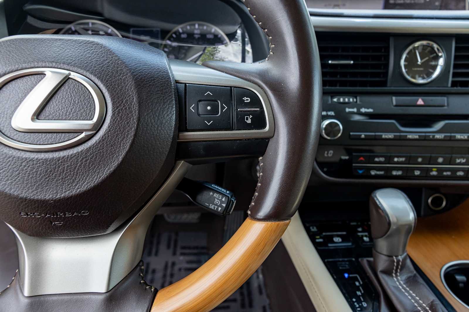 Used 2016 Nightfall Mica Lexus  image 17
