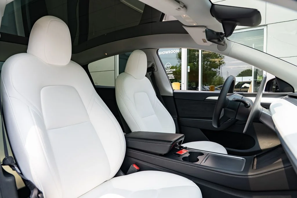 Used 2023 Black Tesla Long Range image 22