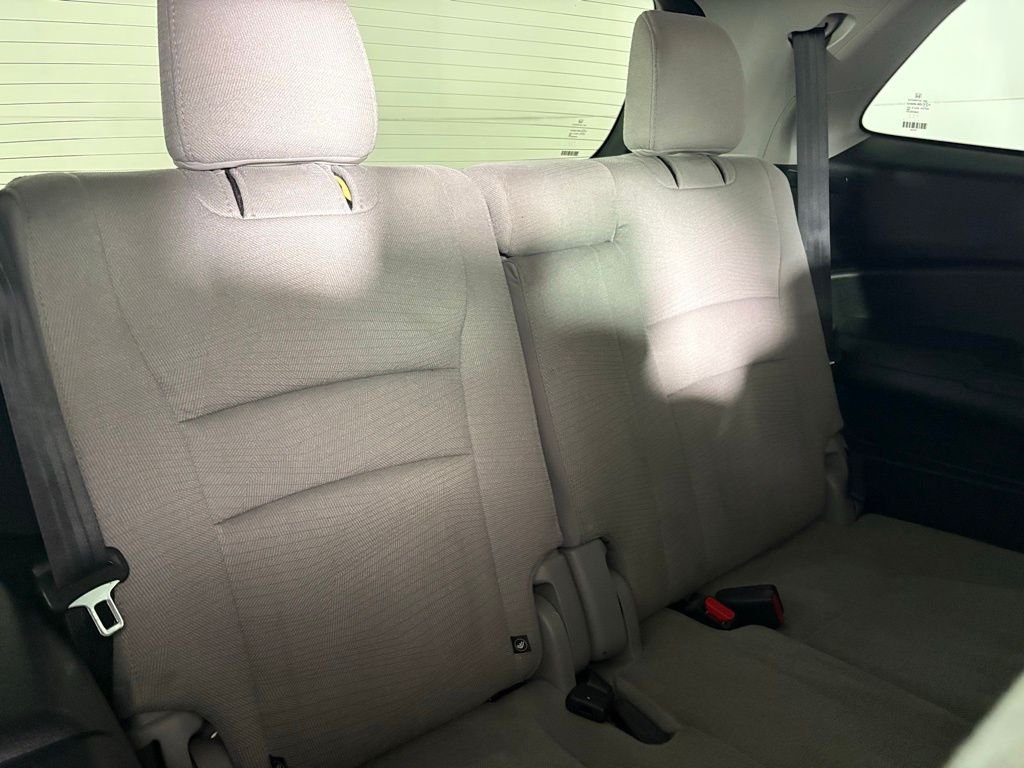 Used 2017 Silver Honda EX image 18